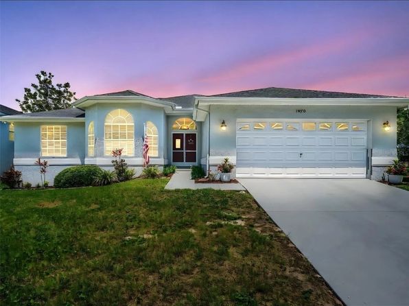 1070 S Pointe Alexis Dr