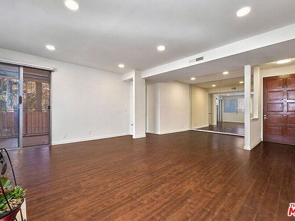 2nd image of 3315 Griffith Park Blvd APT 101