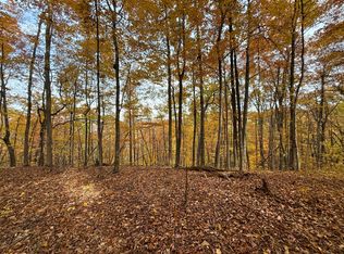 540 Cumberland Cove Rd, Monterey, TN 38574