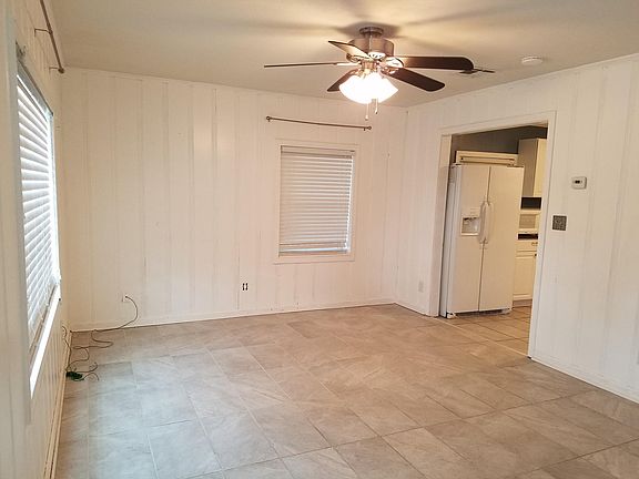 2nd living area