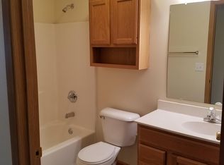 1062 Western Ave, Brookings, SD 57006
