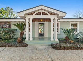 410 Bunkers Cove Rd, Panama city, FL 32401