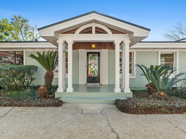410 Bunkers Cove Rd, Panama City, FL 32401