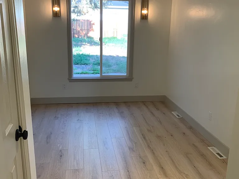 1st Floor bedroom #1