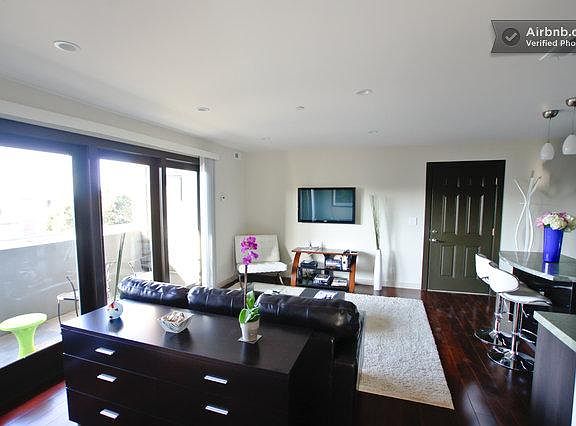 3rd image of 2640 Leavenworth St APT 202