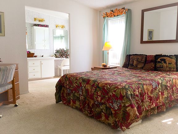 Warm & sunny master suite