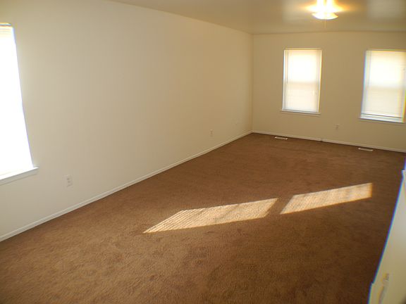 4th image of 3548 Woodhaven Rd