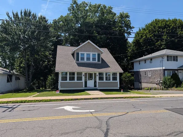 403-405 West Ave, Ludlow, MA 01056