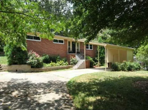 2106 Fairway Cir, Atlanta, GA 30319