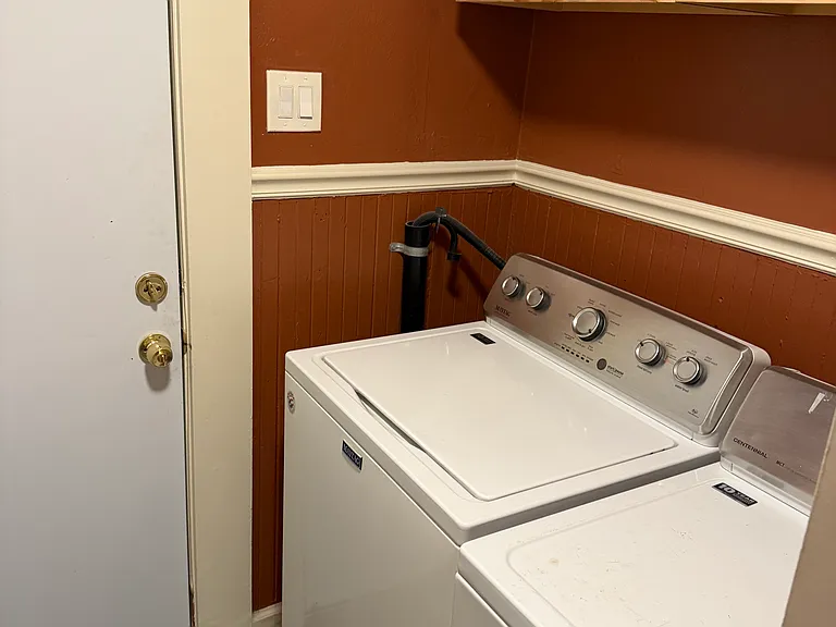 1615 Oregon St #1 — Photo 13
