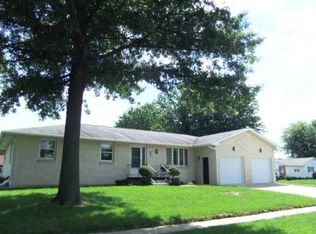 615 Louis Ln, Rock Falls, IL 61071