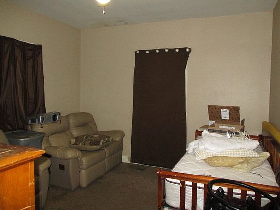 5th image of 502 E Park Ave
