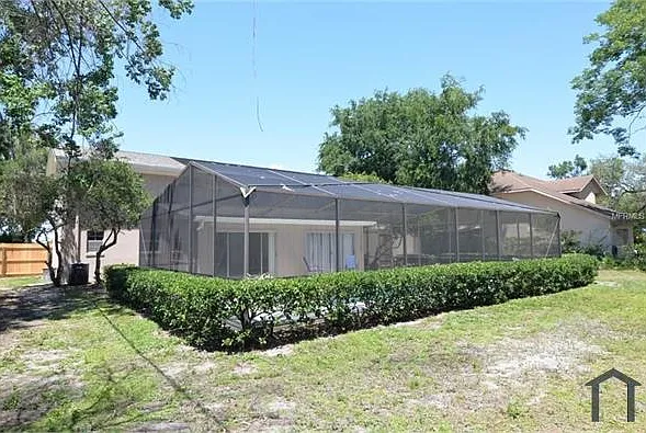 106 Shore Dr — Photo 3