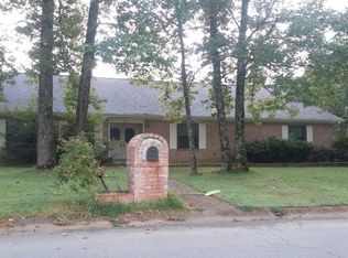 32 Falcon Dr, Sherwood, AR 72120