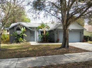 703 49th St E, Bradenton, FL 34208