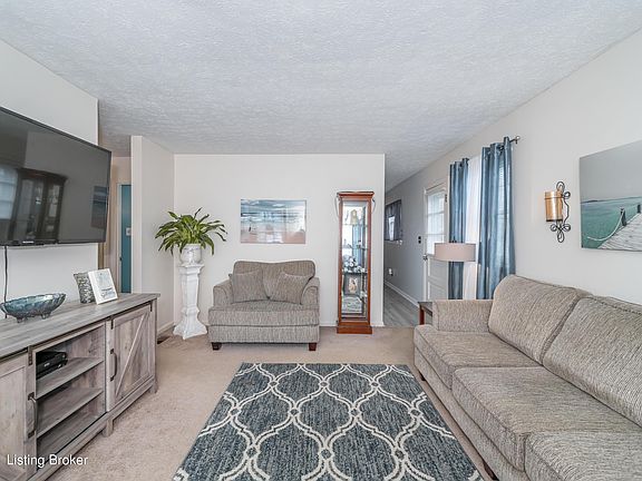 3rd image of 11703 Wiltonwood Ct