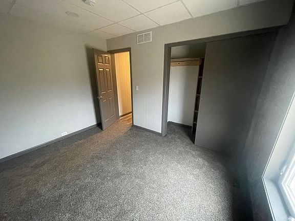 4th image of 602 Avenue N N