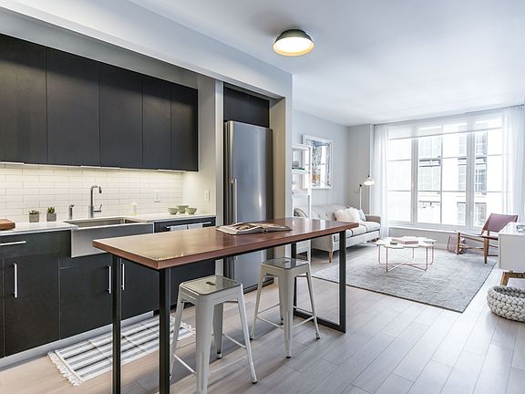 3rd image of 535 W 43rd St S #11L