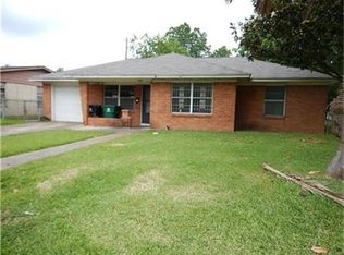 363 E Delz Dr, Houston, TX 77022