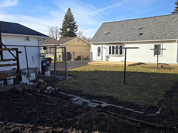 2nd image of 5509 Hilldale DRIVE