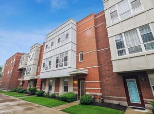 3238 N Kilbourn Ave UNIT 10, Chicago, IL 60641
