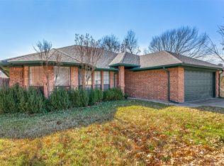 5029 Barberry Dr, Fort Worth, TX 76133