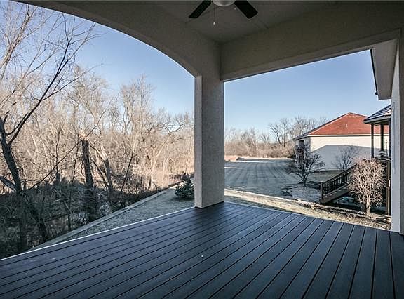 4th image of 20600 E 37th Terrace Ct