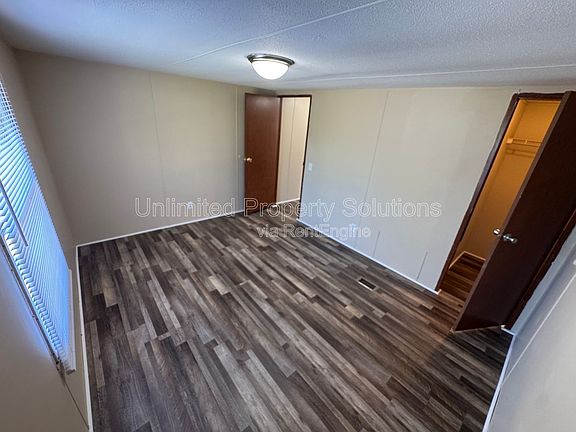 5th image of 9499 Wendi Dr NE #F
