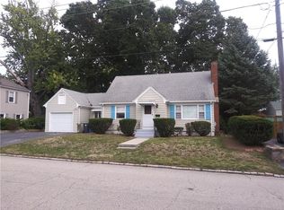 70 Hemlock Ave, Cranston, RI 02910