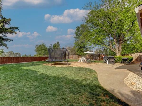 3112 Serano Ct, Camino, CA 95709