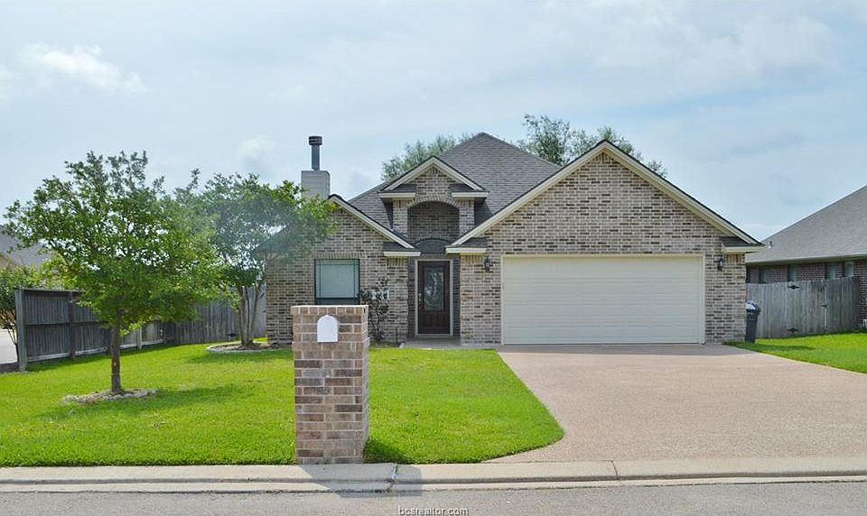 1st image of 808 Dove Landing Ave