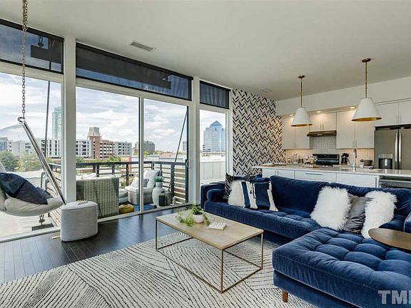 4th image of 515 N Mangum St #44