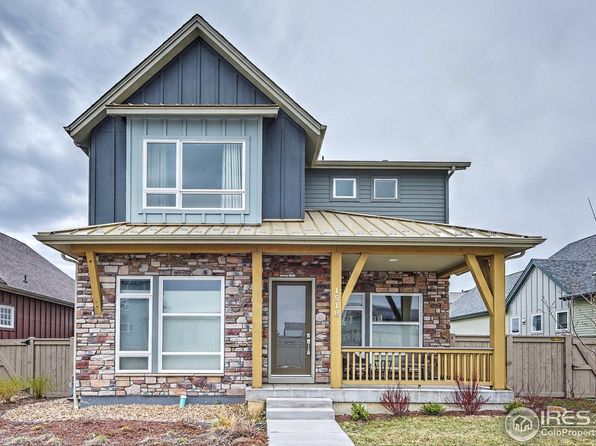 1518 White Violet Way