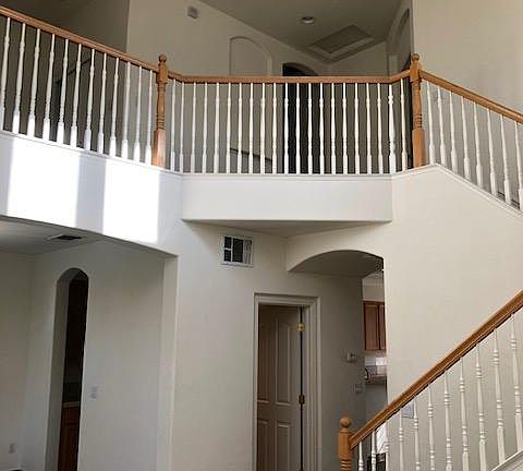 4th image of 4 Michelson Ct