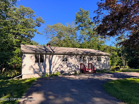 2nd image of 1236 Lace Dr