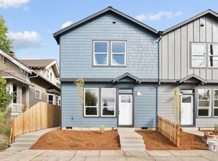 8629 SE Washington St, Portland, OR 97216