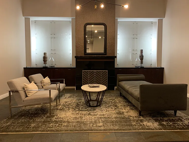 901 W Madison St #1008 — Photo 2
