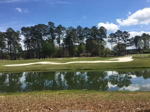 76 Lancaster Pl, Hilton Head Island, SC 29926