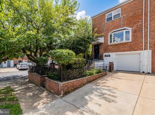 2814 S 73rd St, Philadelphia, PA 19153