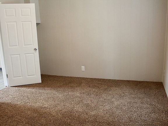 Bed #2/ Off Living Room