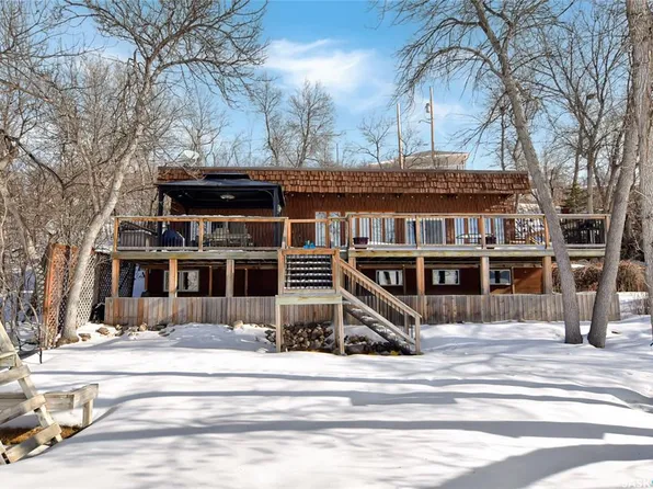 208-210 Criddle AVENUE, Crooked Lake, SK S0G 1E0