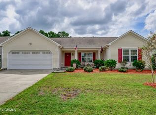 334 Rose Bud Ln, Holly Ridge, NC 28445