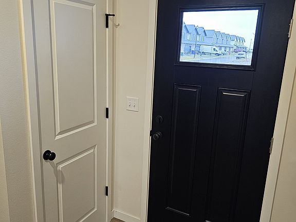 4th image of 1639 Aspen Ct #1