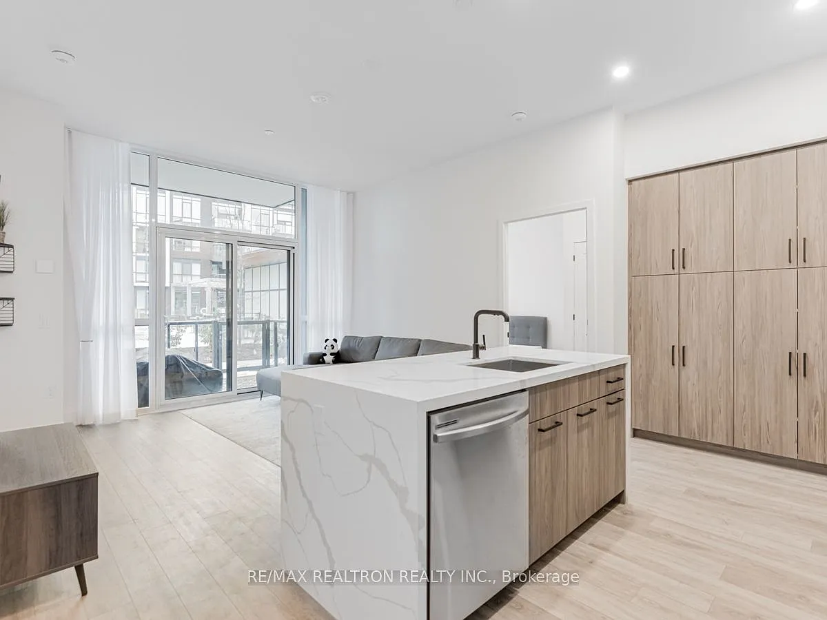 2 bed, $2,500 — Photo 4