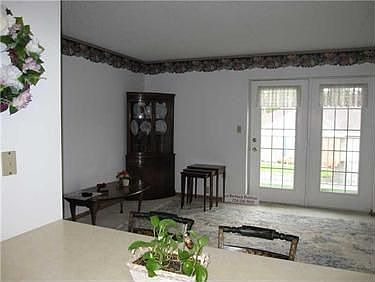 3rd image of 705 Redmont Pl #705
