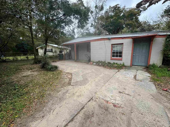 102 New Mexico Dr, Pensacola, FL 32505