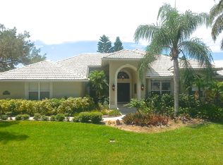 423 S Creek Dr, Osprey, FL 34229