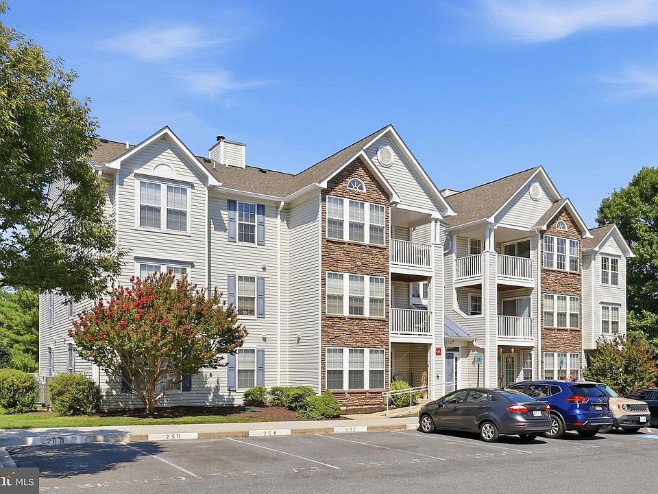 1st image of 6400 Weatherby Ct APT M