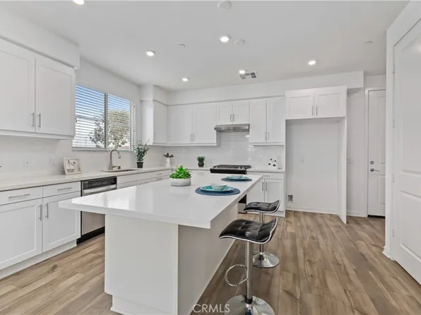 69 Aria St, South El Monte, CA 91733