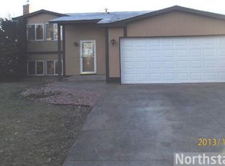 11973 Crane St NW, Coon Rapids, MN 55448